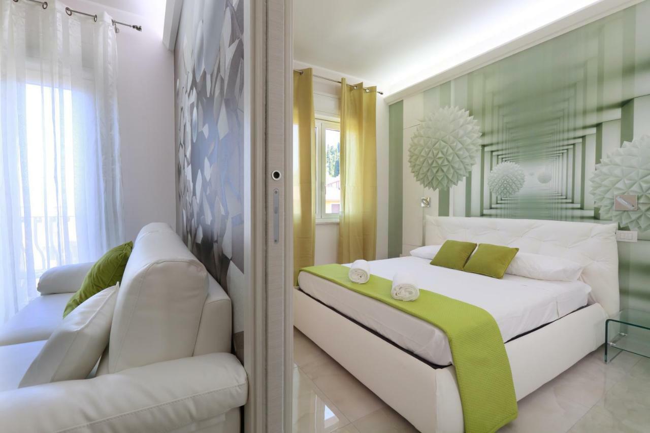 I Due Grifoni Apartments Taormina Exterior photo