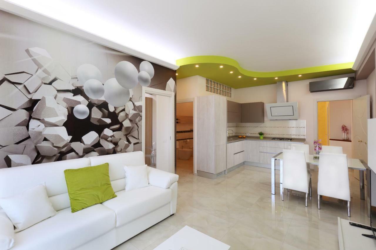 I Due Grifoni Apartments Taormina Exterior photo